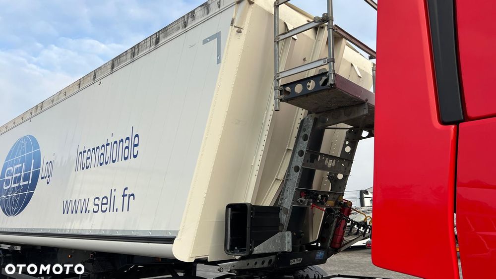 Schmitz Cargobull SGF S3 - 6