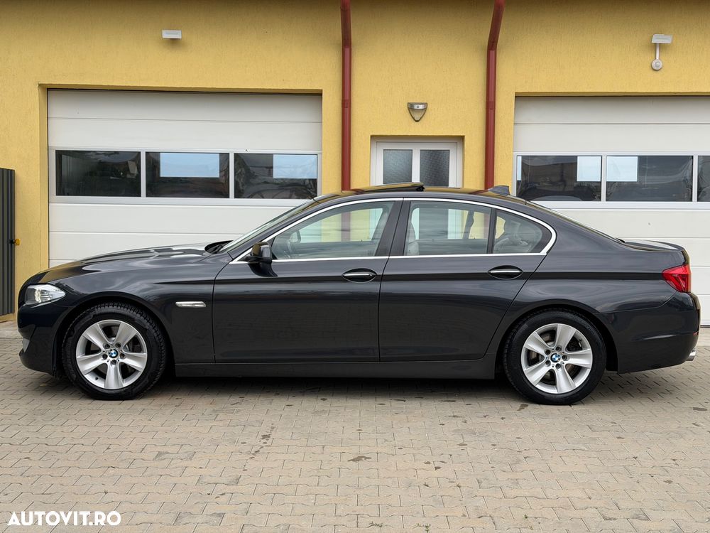 BMW Seria 5 525d xDrive Aut. - 23