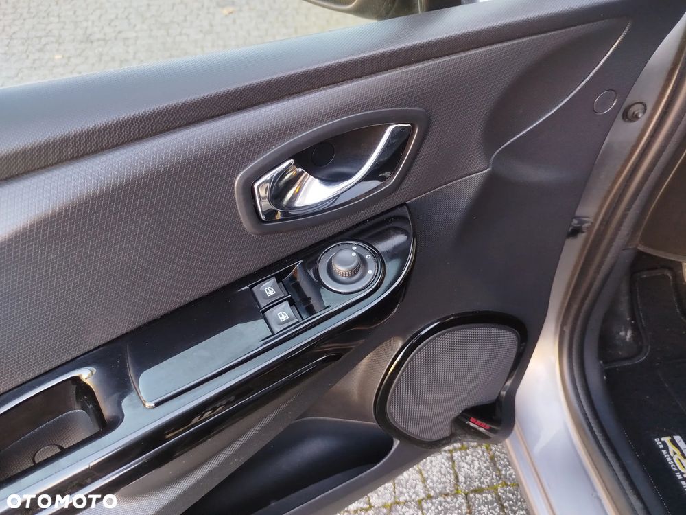 Renault Clio 0.9 Energy TCe Intens - 21