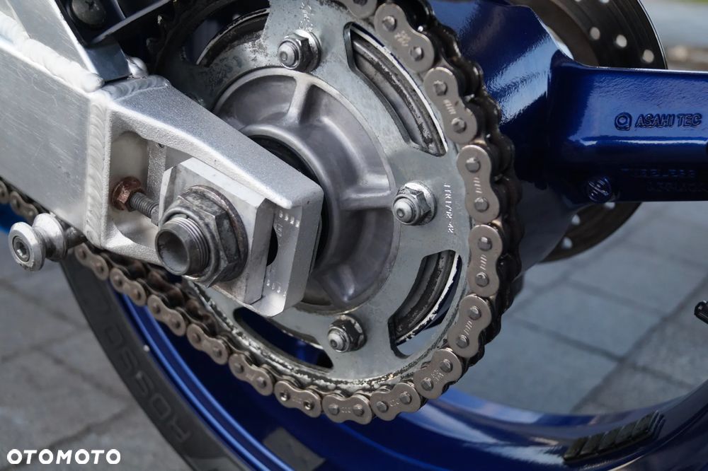 Suzuki GSX-R - 14