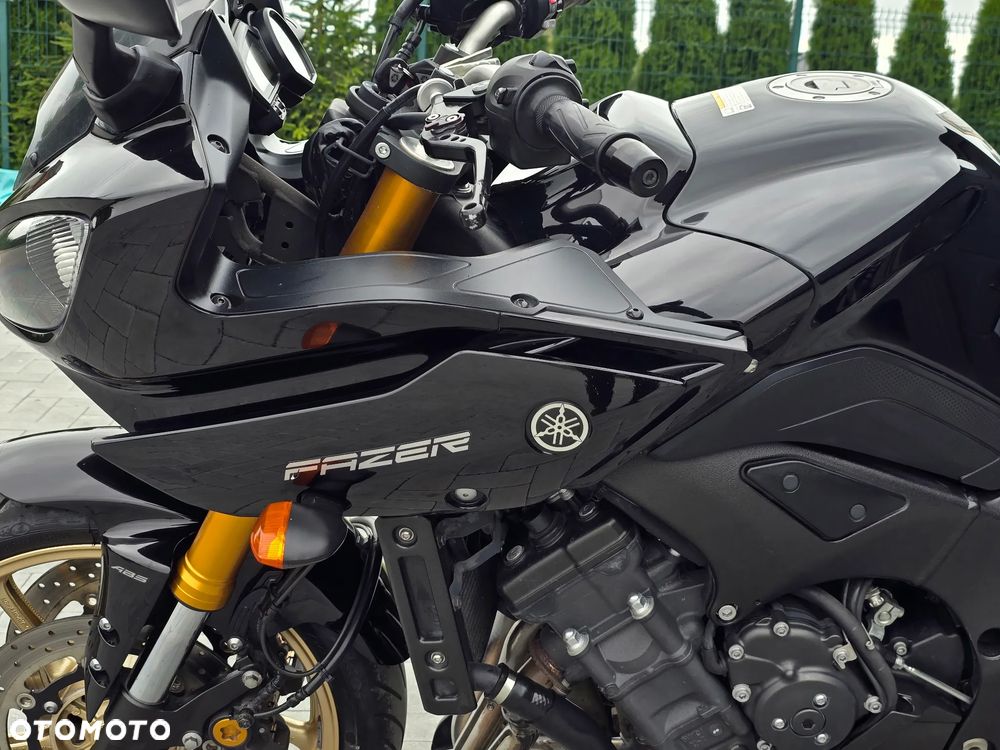 Yamaha FZ8 - 20