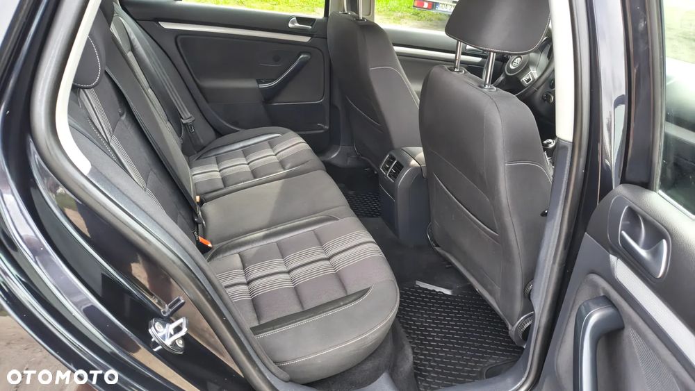 Volkswagen Golf 1.6 Edition - 18