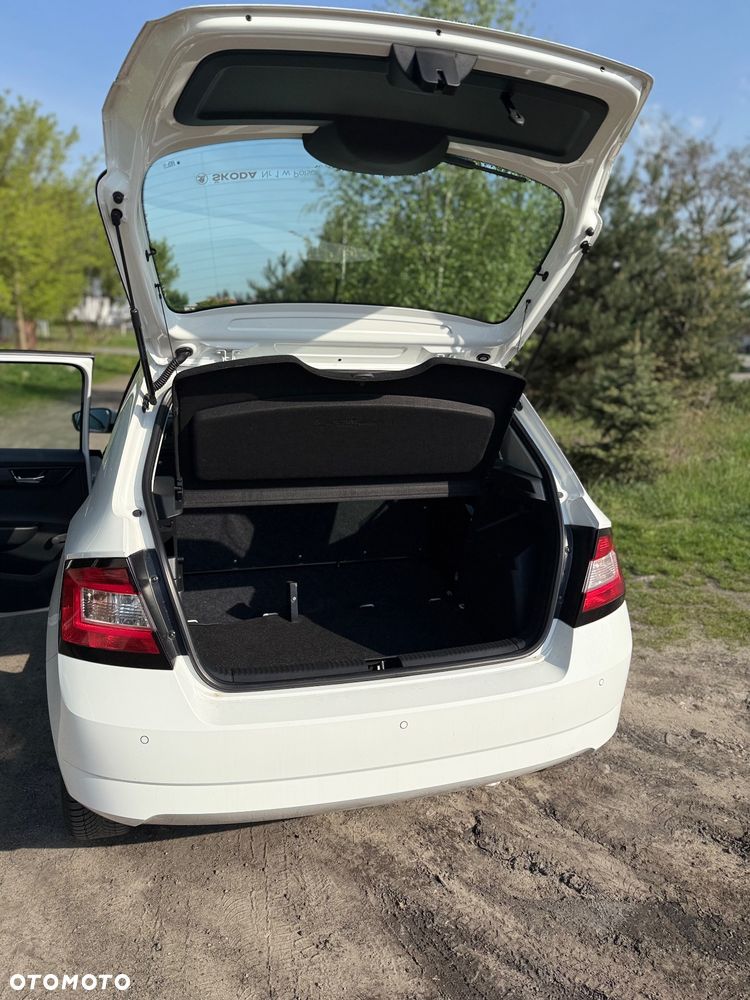 Skoda Fabia 1.0 TSI Ambition - 6