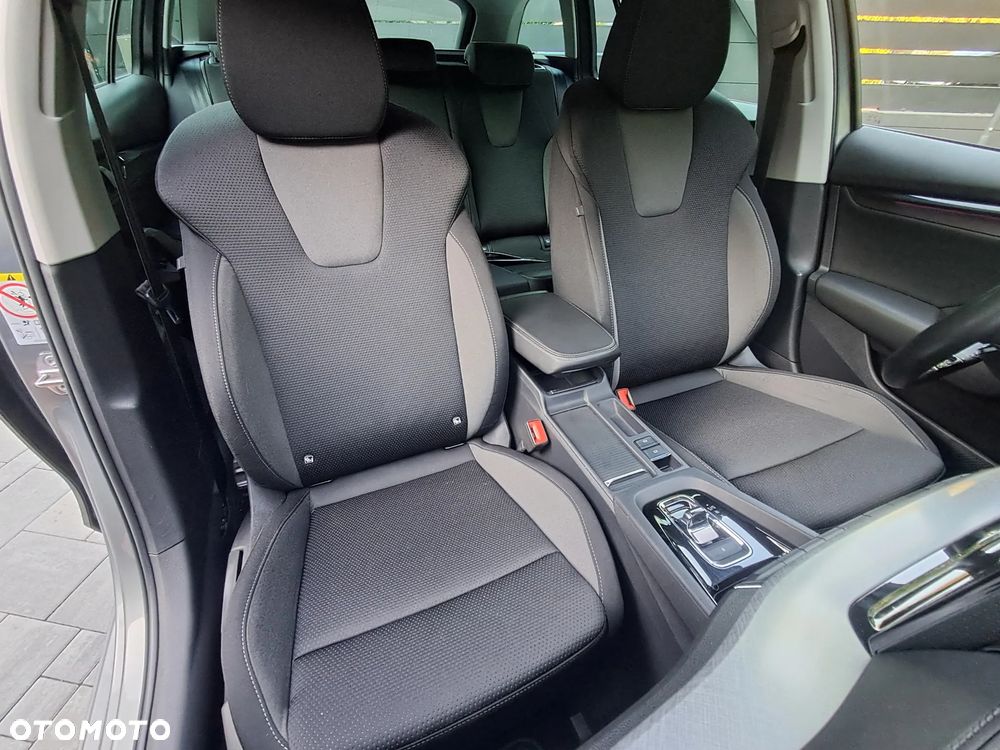 Skoda Octavia 2.0 TDI DSG Exclusive - 27