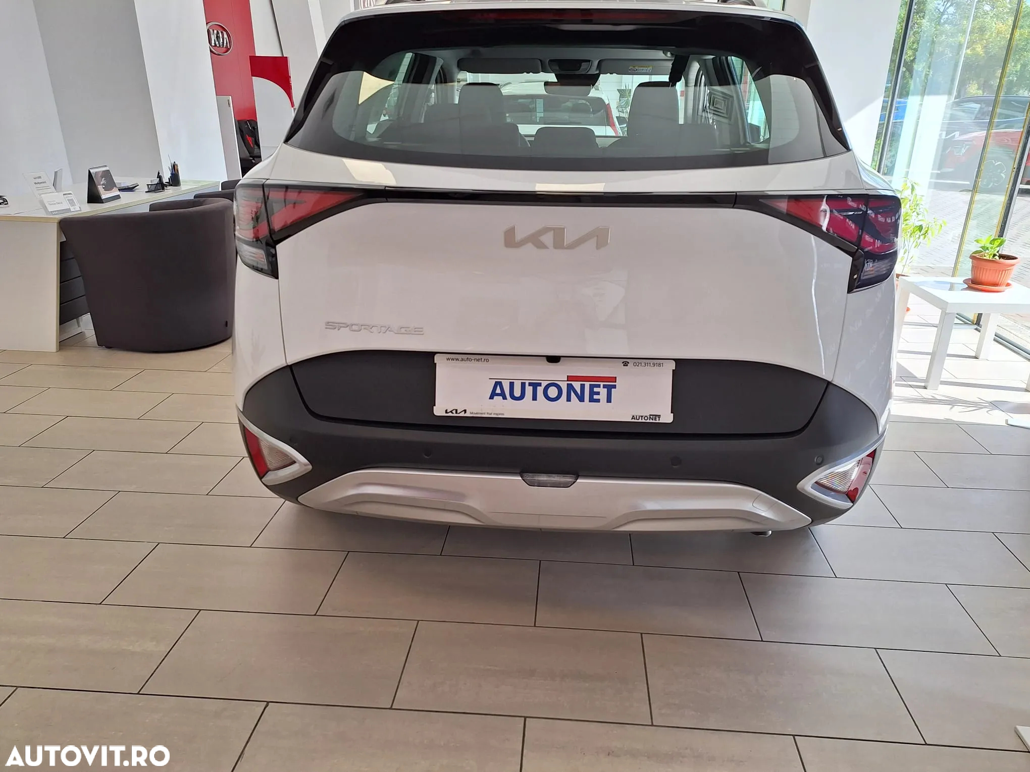 Kia Sportage 1.6 T-GDI MHEV 7DCT HP 4x2 Urban - 3