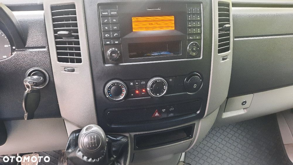 Mercedes-Benz Sprinter MAXI XXL - 12