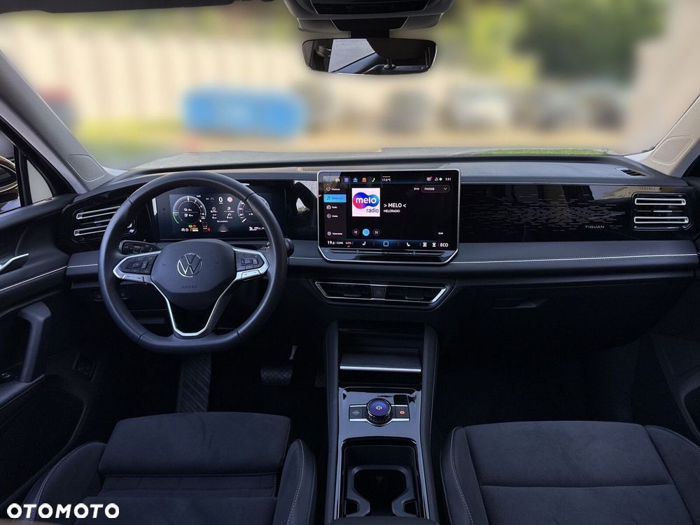 Volkswagen Tiguan - 23