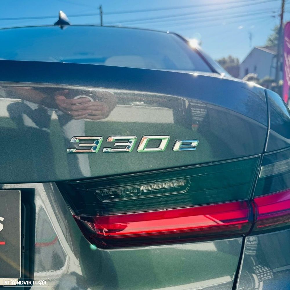 BMW 330 e Line Sport Auto - 11