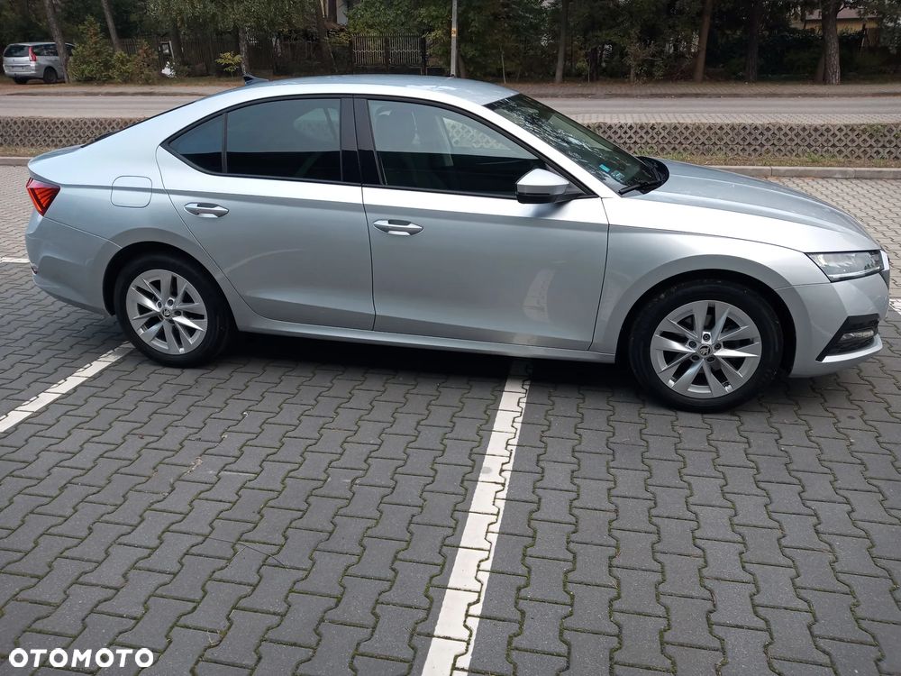Skoda Octavia 1.5 TSI ACT Ambition - 4