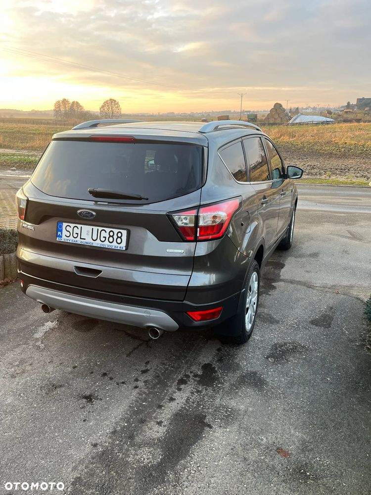 Ford Kuga - 3