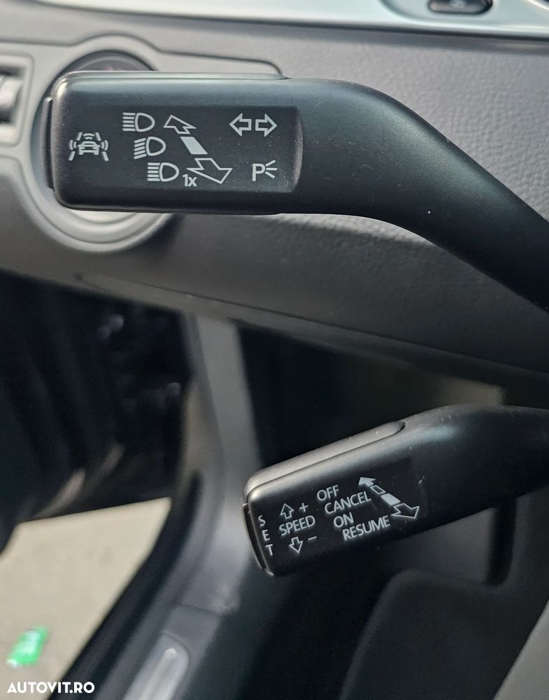 Volkswagen Passat CC 2.0 TDI BlueMotion Technology DSG - 36