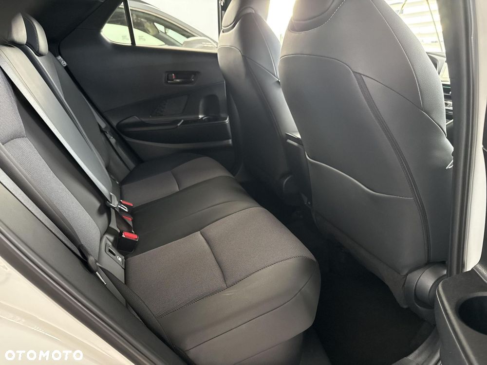 Toyota C-HR - 10