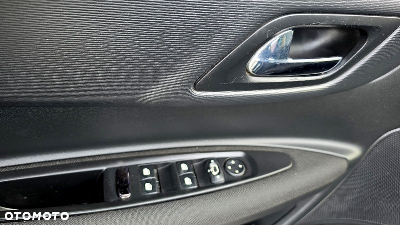 Citroën C4 VTi 120 Style - 26