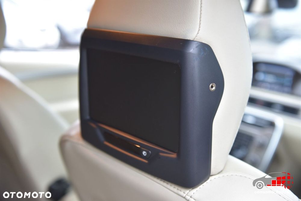 Volvo V70 D3 Momentum - 31