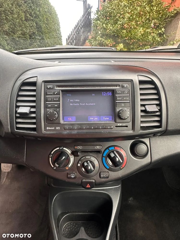 Nissan Micra - 8