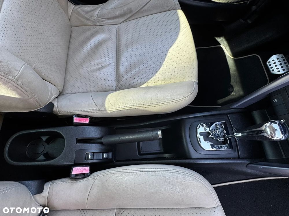 Peugeot 207 CC - 10