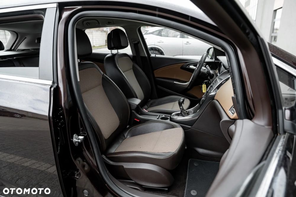 Opel Astra - 27