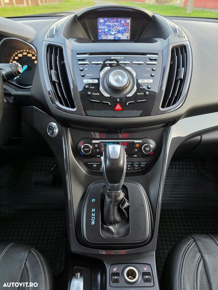 Ford Kuga 2.0 TDCi 4x4 Aut. Titanium - 24