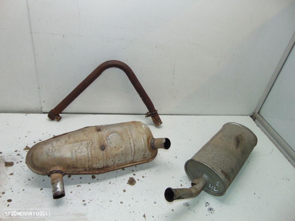 Renault 4l panelas de escape - 1