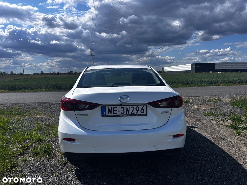 Mazda 3 - 4