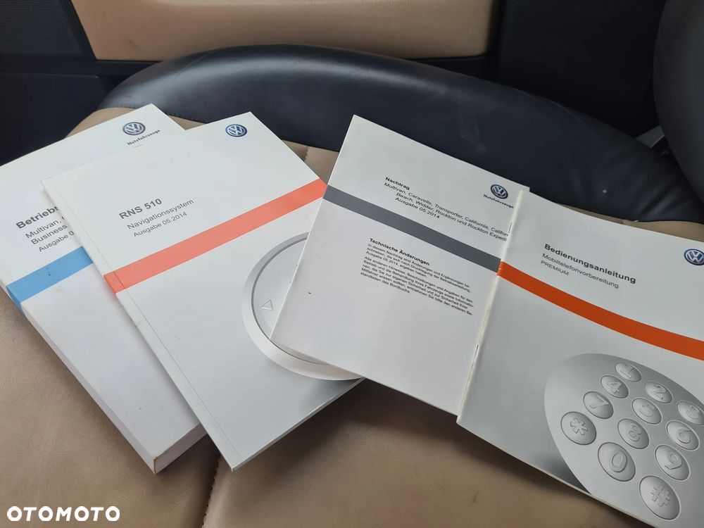 Volkswagen Multivan - 17