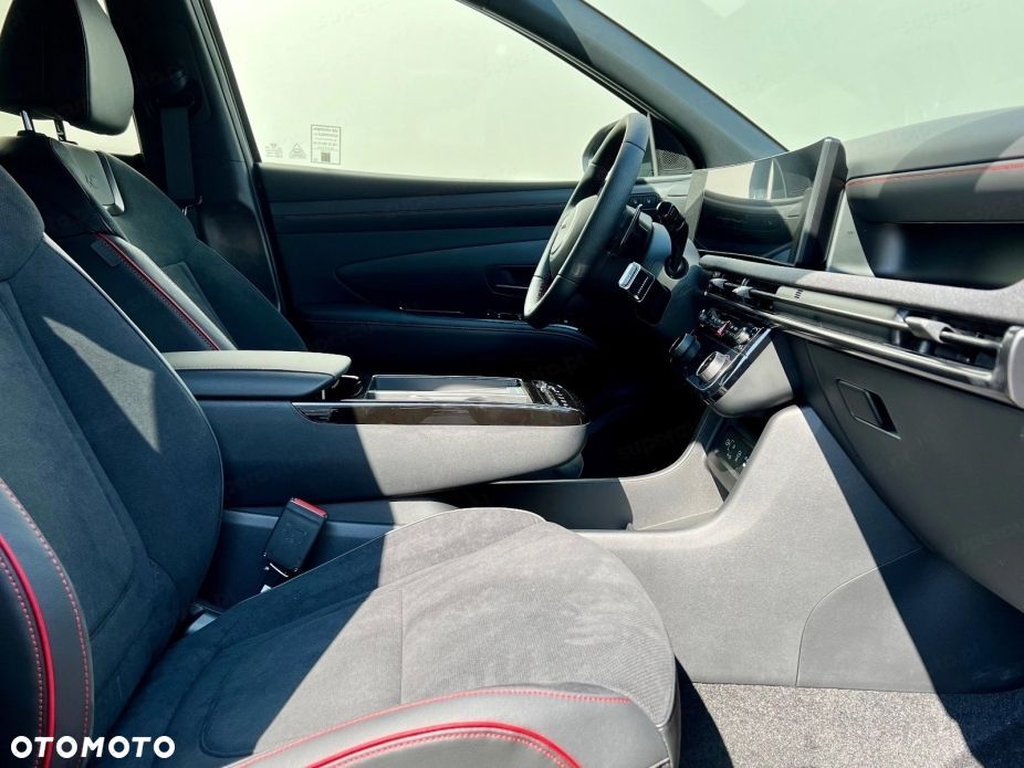 Hyundai Tucson 1.6 T-GDi N-Line 2WD DCT - 13