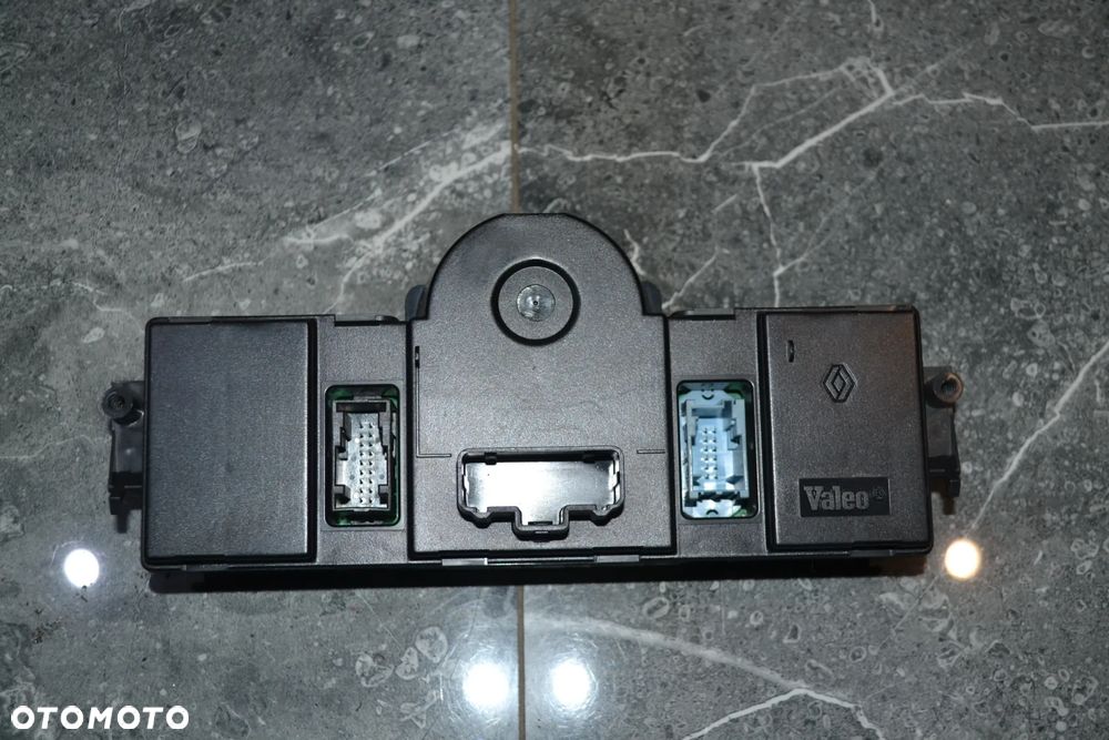 RENAULT SCENIC II PANEL NAWIEWU OGRZEWANIA KLIMATYZACJI 8200265572 - 2