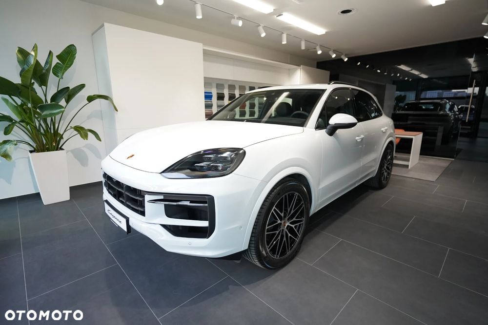Porsche Cayenne - 2