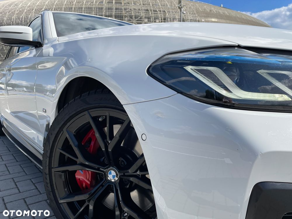 BMW Seria 5 540i xDrive mHEV M Sport sport - 12