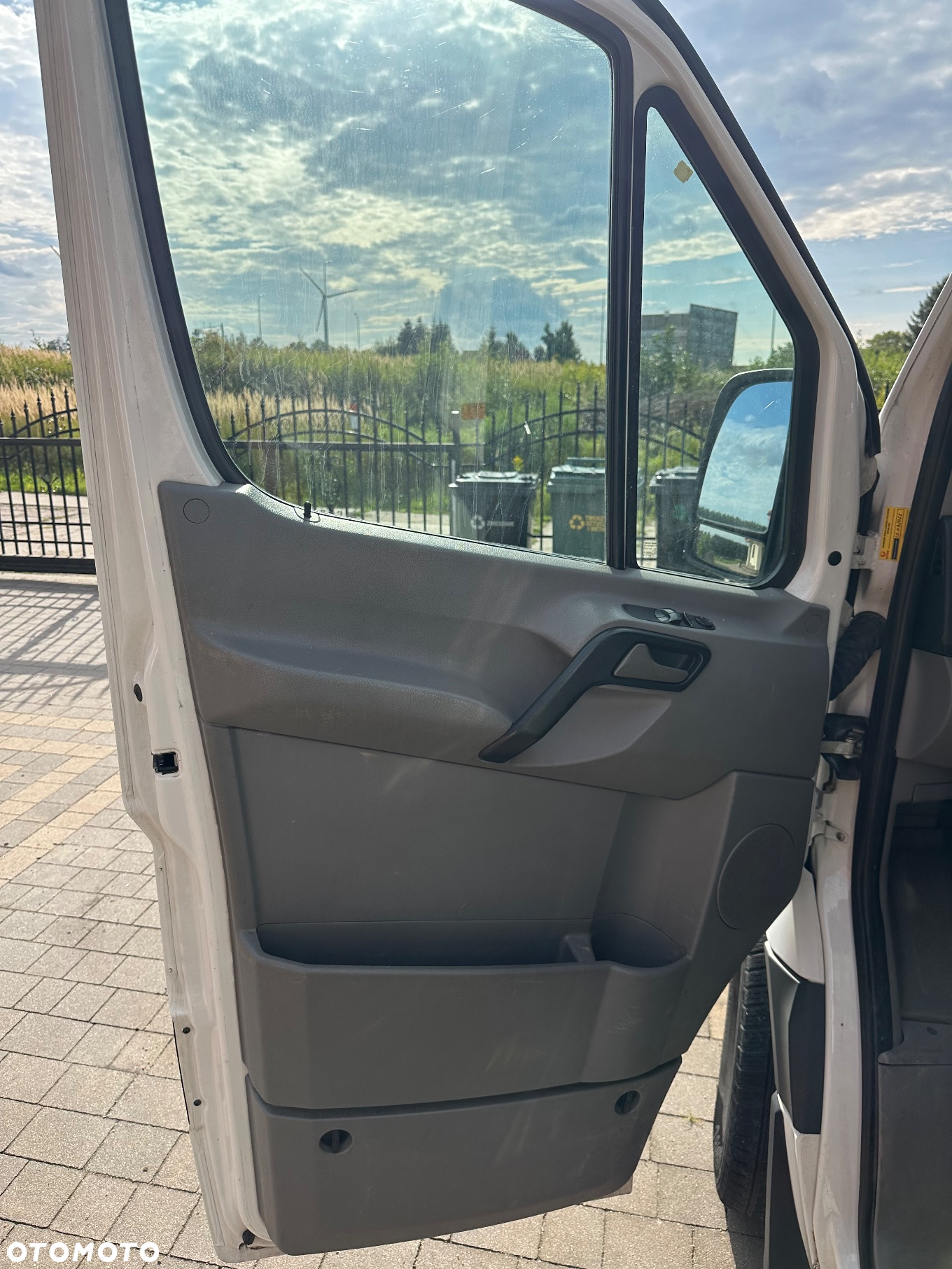 Volkswagen Crafter - 13