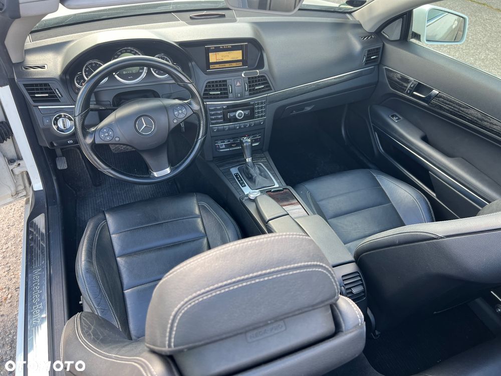 Mercedes-Benz Klasa E 250 CGI BlueEFFICIENCY Automatik Avantgarde - 18
