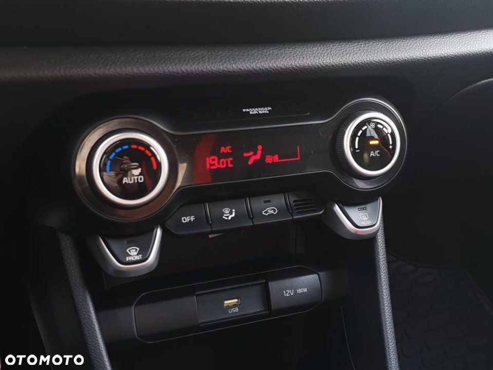 Kia Picanto - 25