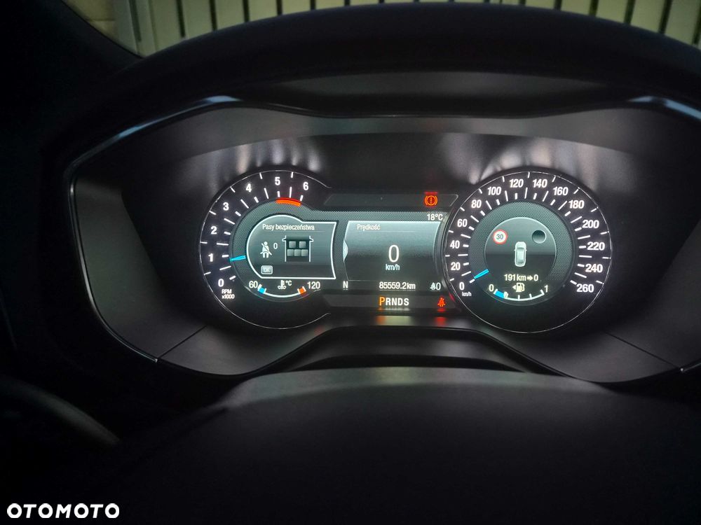 Ford Mondeo - 4