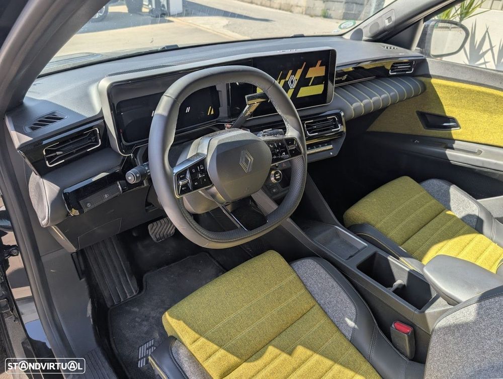 Renault 5 E-Tech 52 kWh Iconic Cinq Autonomia Conforto - 4