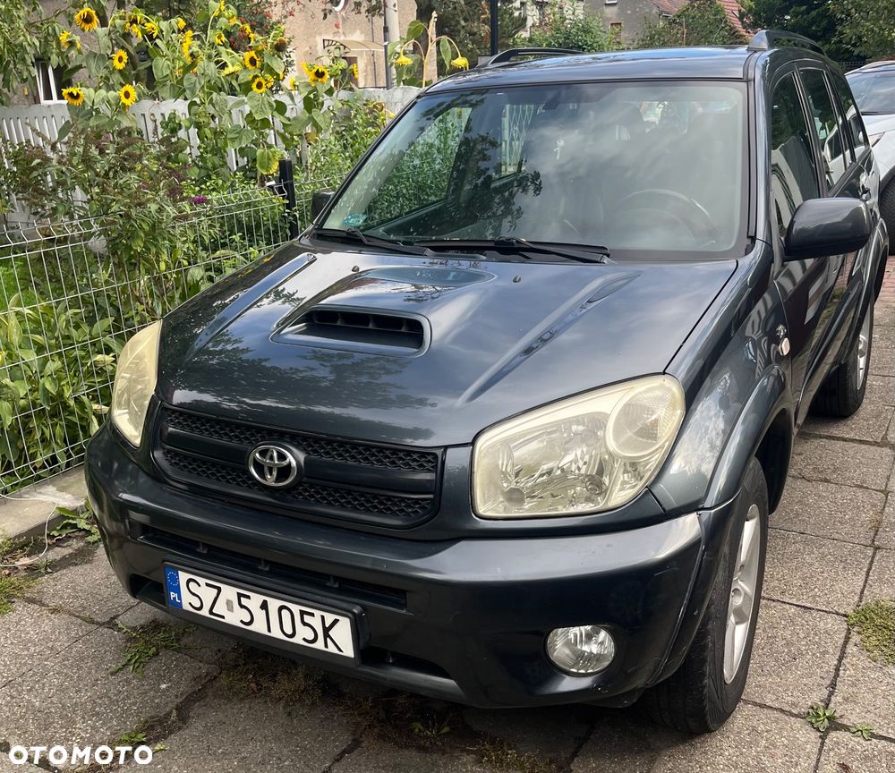 Toyota RAV4 2.0 D-4D 4x4 - 4