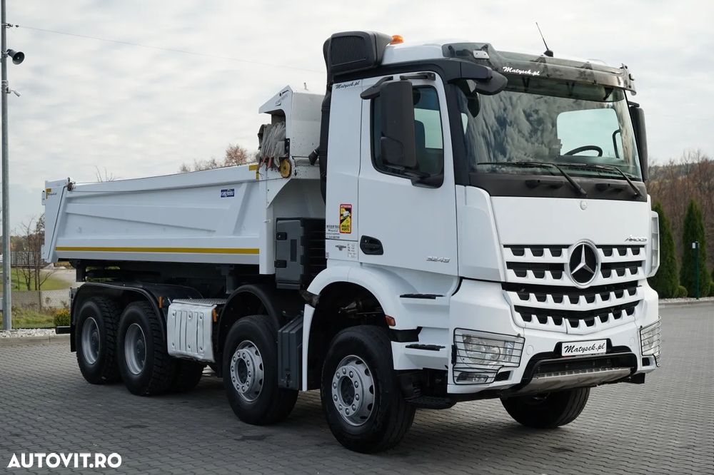 Mercedes-Benz AROCS 3243 / 8x4 / BASCUNĂ BIDIRECȚIONALĂ / BASCUNĂ HIDRODOXY / BORDMATIC / BASCUNĂ HIDRODOXY / ANVELOPE 100% / 2016 / - 13