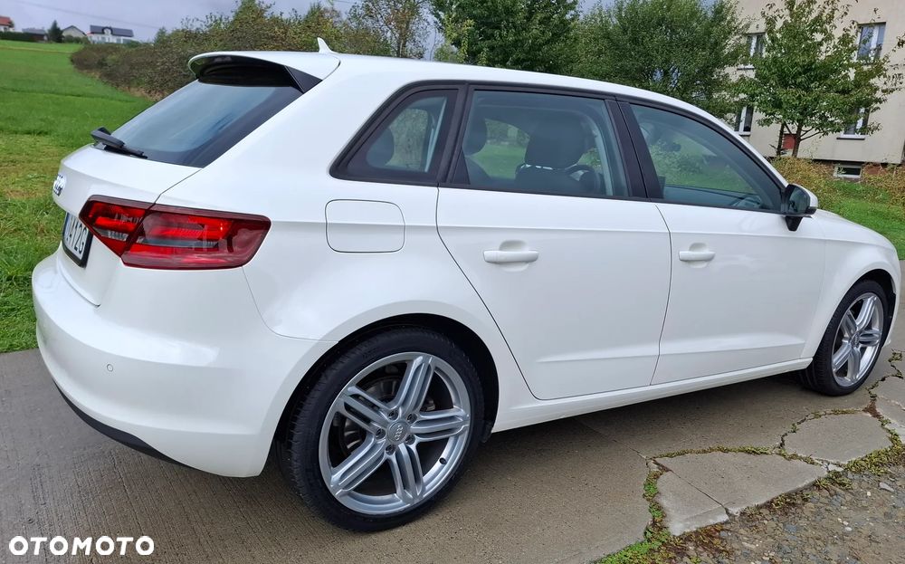 Audi A3 Sportback 2.0 TDI Ambition - 6