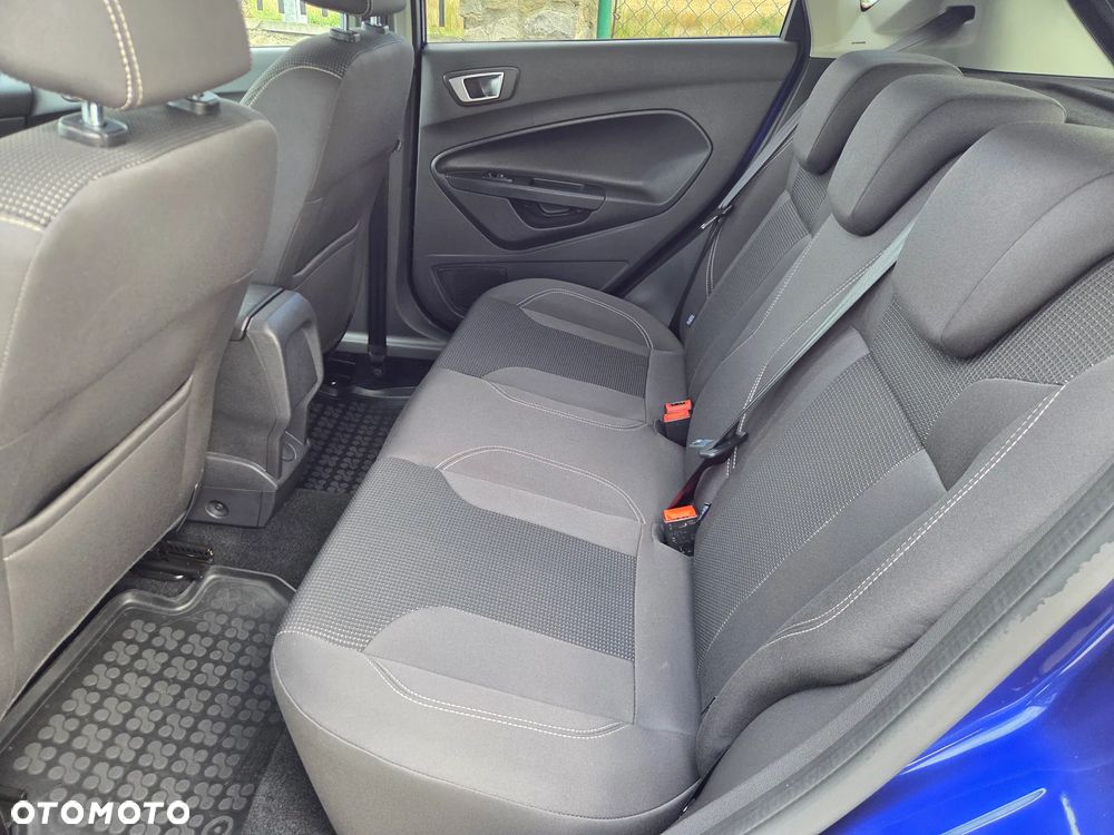 Ford Fiesta 1.5 TDCi Titanium - 9