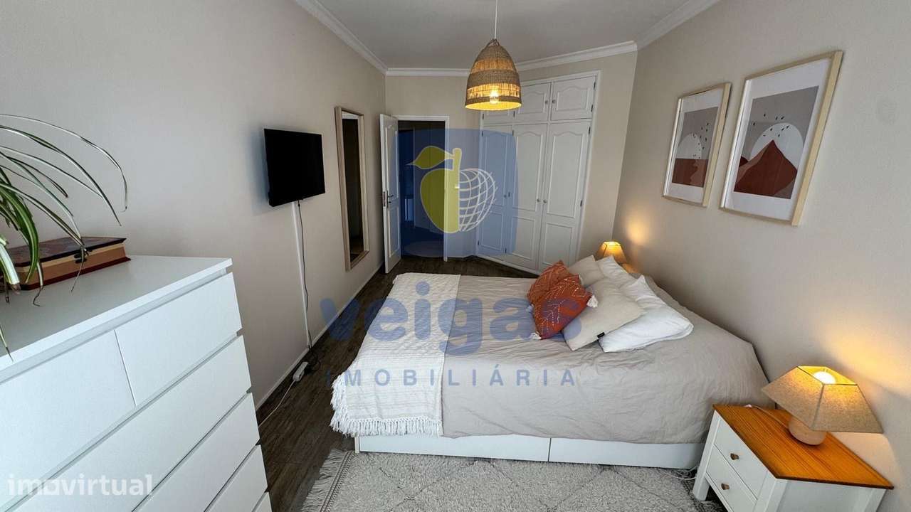 Apartamento T2 Renovado em Caldas da Rainha - Grande imagem: 2/17