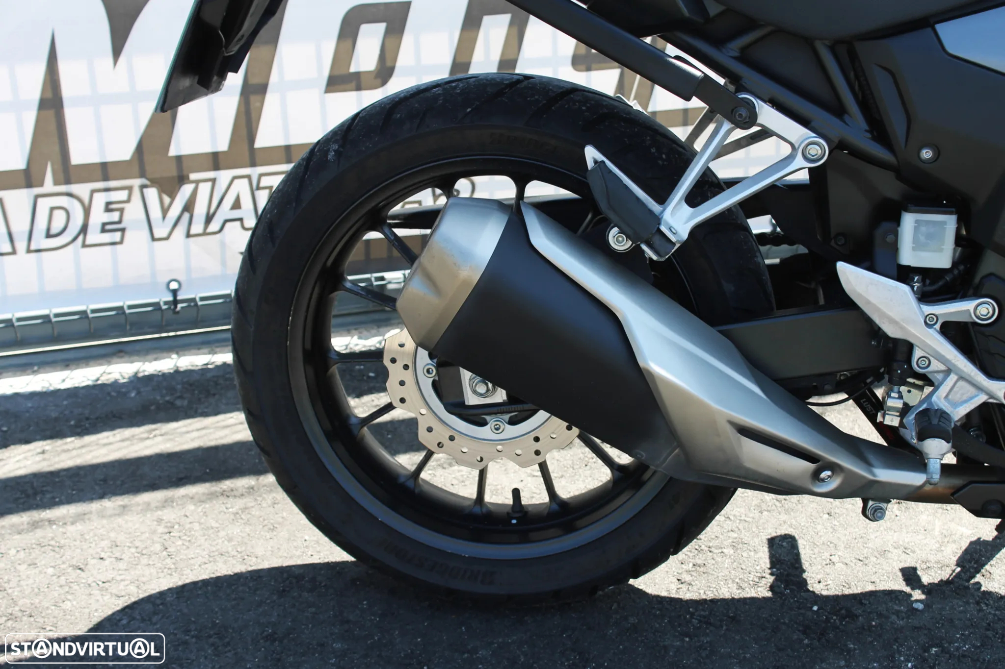 Honda CB X - 9