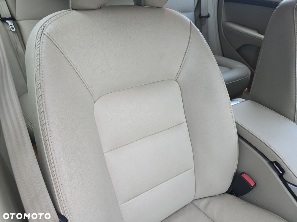 Volvo XC 70 - 14
