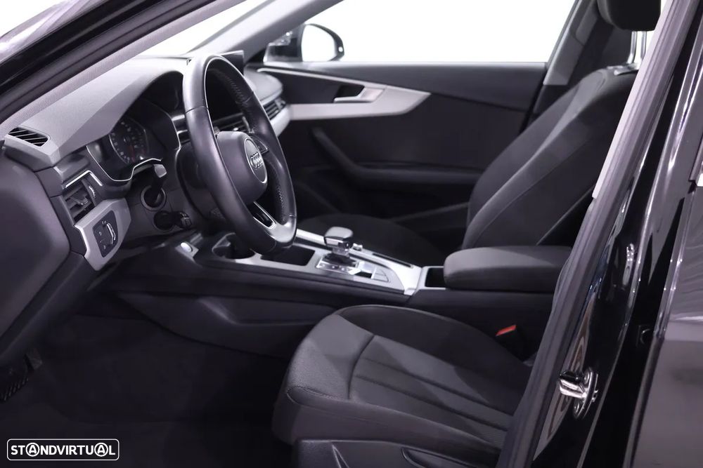 Audi A4 Avant 35 TDI S tronic - 13