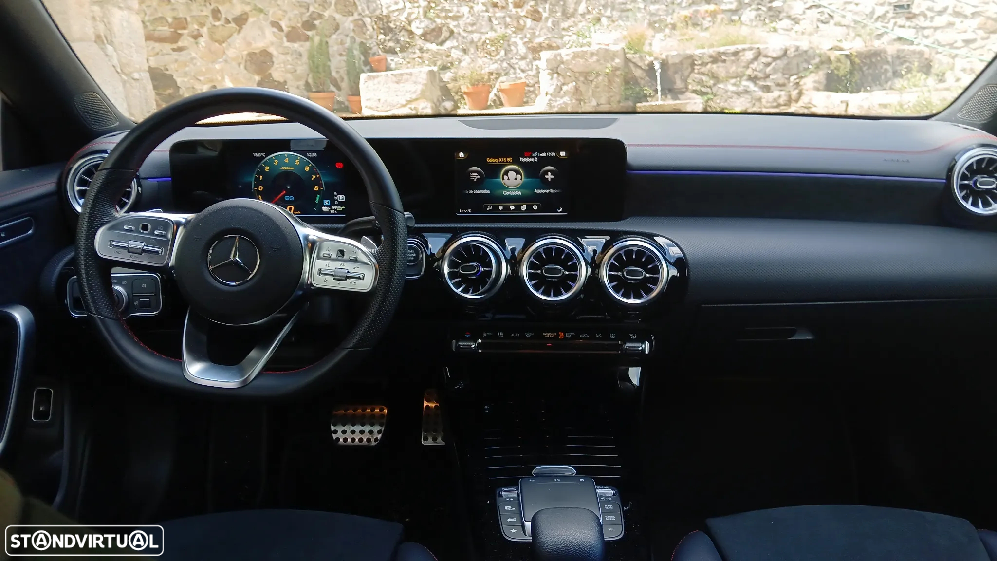 Mercedes-Benz CLA 250 e Shooting Brake AMG Line - 11
