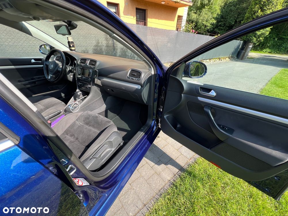 Volkswagen Golf 2.0 TDI DPF BlueMotion Technology DSG Comfortline - 34