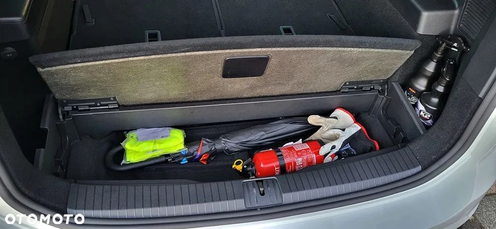 Volkswagen Touran 1.4 TSI BMT Highline DSG - 16