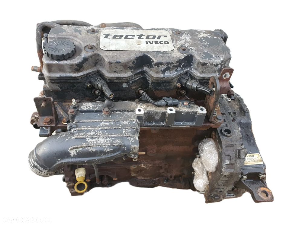 SILNIK IVECO EUROCARGO 3.9 TECTOR  F4AE0481A - 10