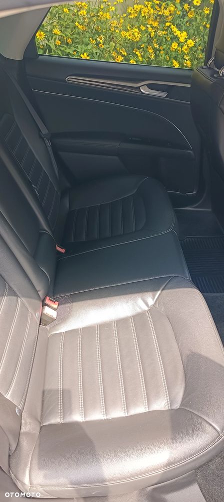 Ford Mondeo 1.5 EcoBoost Titanium - 26