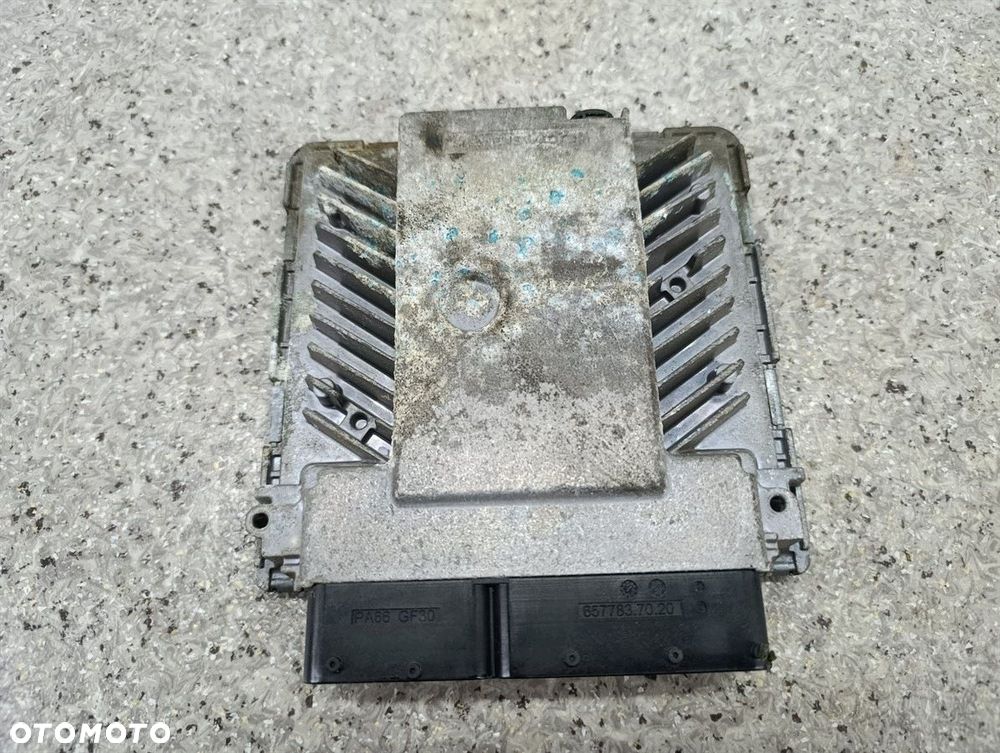 KOMPUTER, STEROWNIK VW PASSAT B6 03G906018CK  2.0 TDI - 2