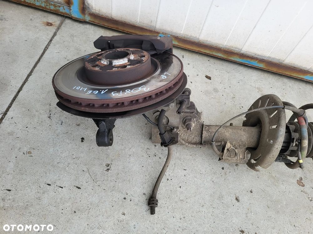 Amortyzator McPherson przedni lewy Peugeot 308 T9 1.6 E HDI - 4