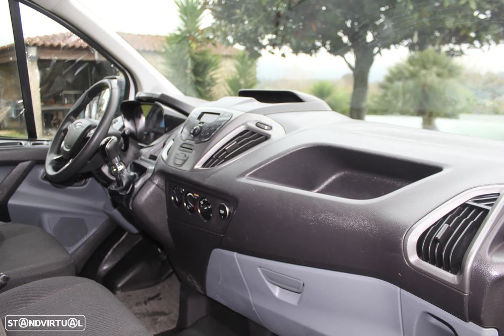 Ford TRANSIT 2.0 TDCI - 3 LUG. A/C - 21